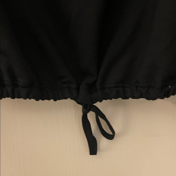 Amazing Fabletics terry off shoulder Black Women's Pullover. Size 2X NWT - Picture 4 of 5